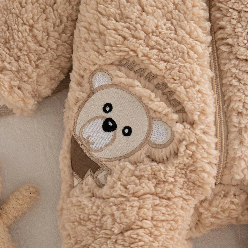 Combinaison bébé hiver motif petit ours douce et chaude pour bébé