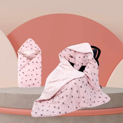 couverture-bébé-avec-capuche-rose