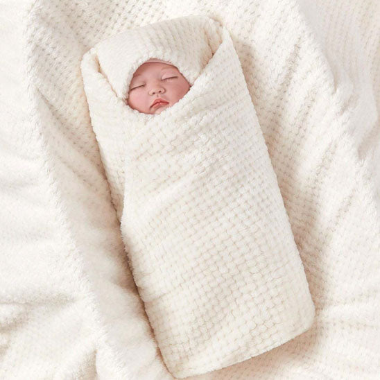 couverture-bébé-emmaillotage-pour-nouveau-né