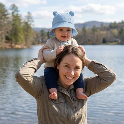 Bob pour bebe bleu ciel au design mignon, parfait pour les balades