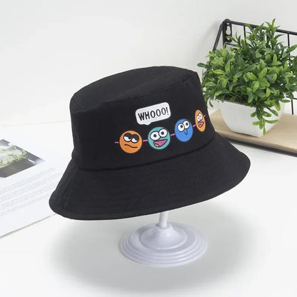 Bob bebe noir élégant pour protéger bébé du soleil avec style