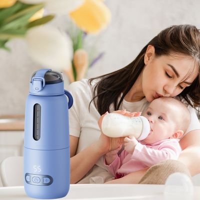 Chauffe biberon nomade portable bleu modèle pratique avec alimentation usb et plusieurs niveaux de température