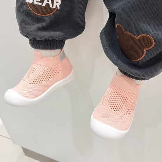 Chaussure bebe rose respirante avec semelle antidérapante pour premiers pas