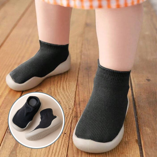 Chaussure bébé ergonomique noire avec semelle antidérapante