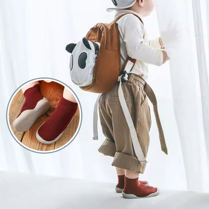 Chaussure bébé rouge ergonomiques avec semelle antidérapante pour premiers pas sécurisés