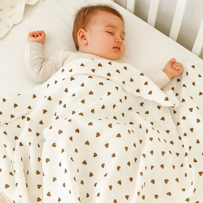 Couverture bébé avec motif cœur élégant douce