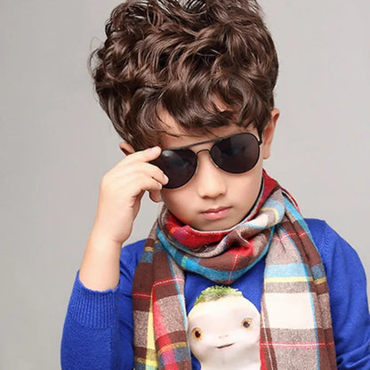Lunette de soleil enfant noir idéale pour les vacances d’été