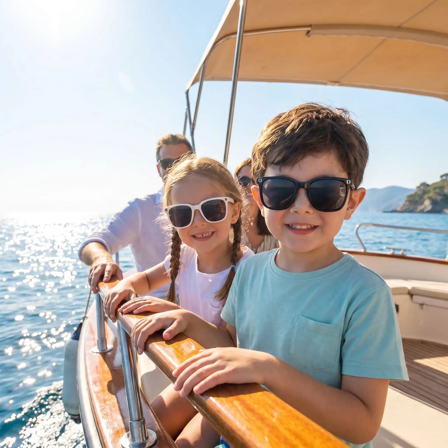 lunette de soleil enfant fille et garçon plage balade bateau protection UV confort été