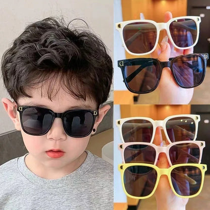 Lunette de soleil enfant sport solide anti-choc activités extérieures disponible en plusieurs variantes