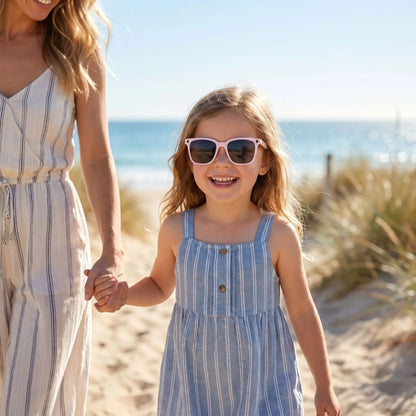 Lunette de soleil enfant tendance moderne design confortable quotidien