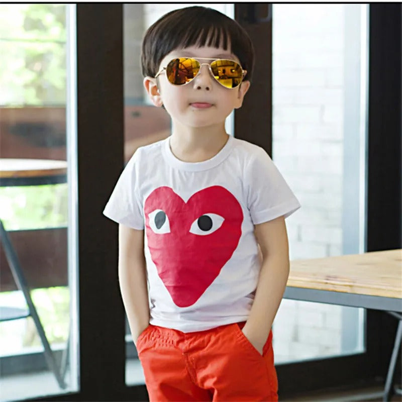 Lunette de soleil enfant doré au style moderne et tendance