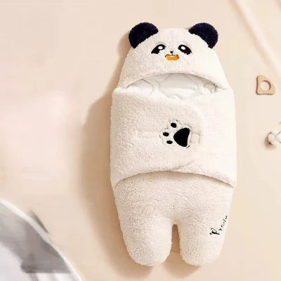 Nid d'ange blanc motif panda pour bébé, jambes écartées pour confort et chaleur