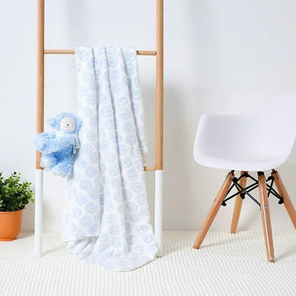 plaid-bébé-avec-peluche-bleu