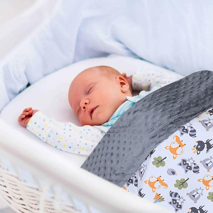 Plaid bébé pour berceau – douceur et confort pour des nuits paisibles