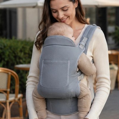 Porte bébé gris physiologique confortable pour nouveau-né
